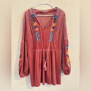Miss look | Floral embroidery velvet tunic | Womens L
